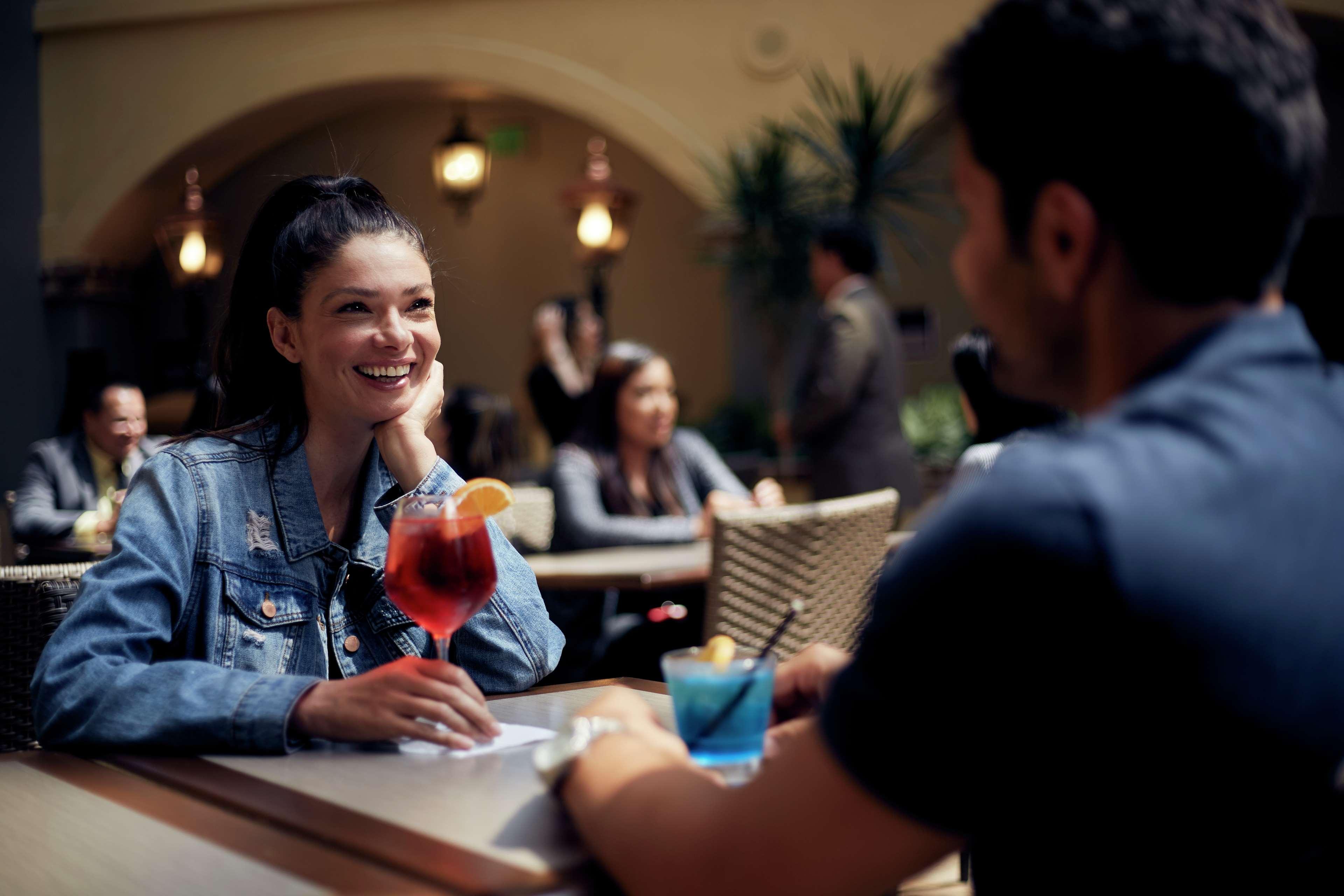 Hotel Embassy By Hilton Los Angeles International Airport South El Segundo